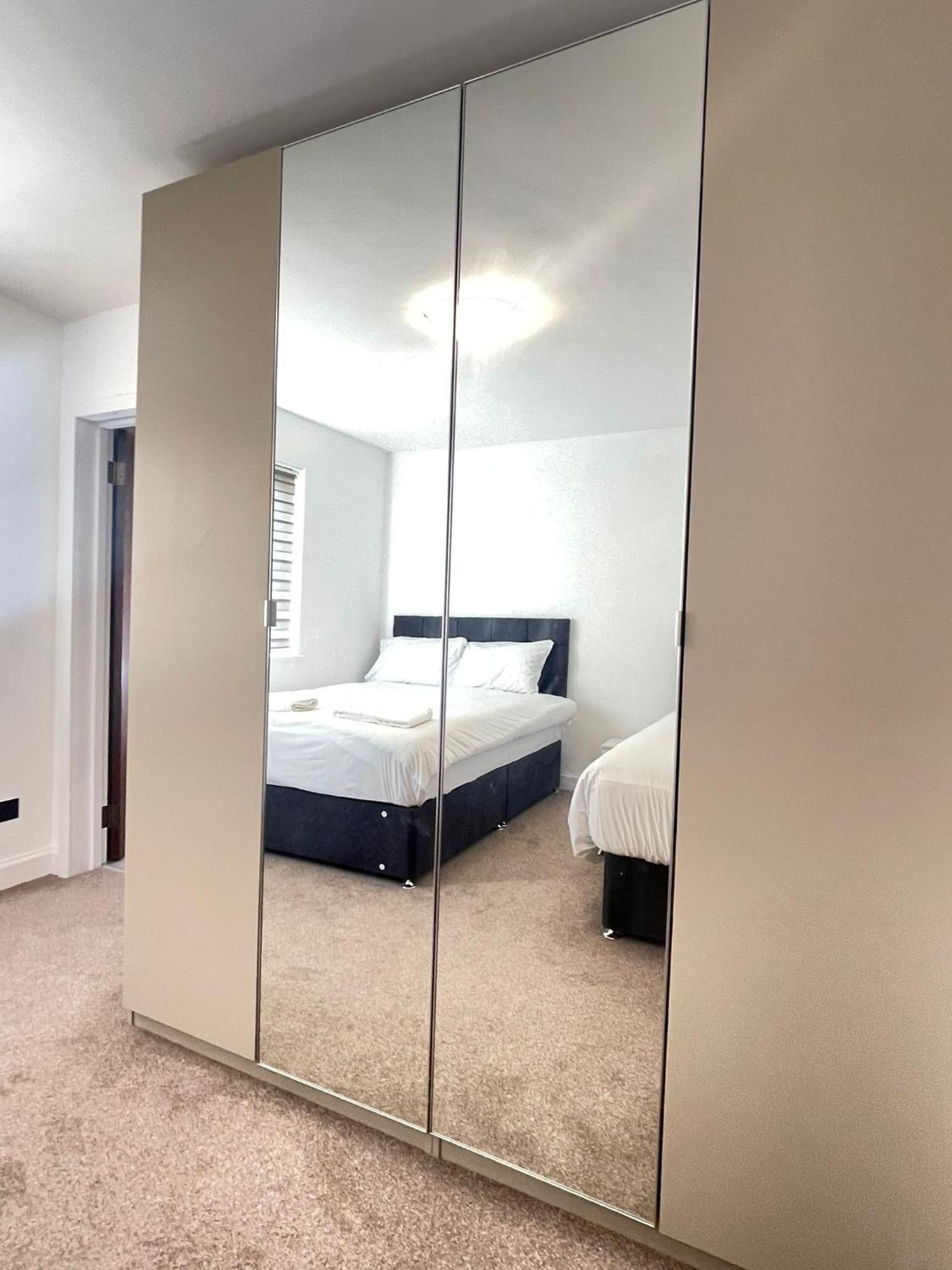 3 Bedroom Flat Marylebone Apartament
